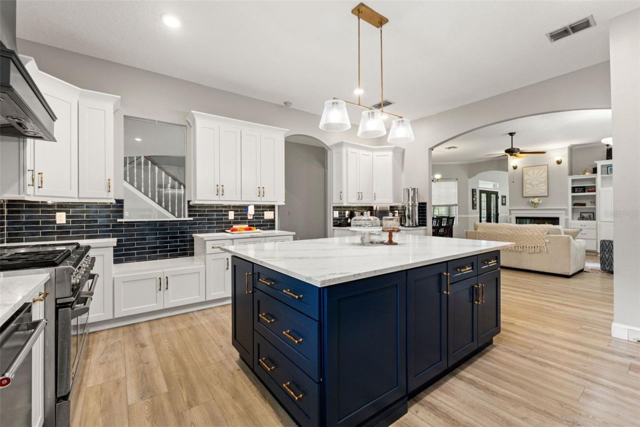 9135 Mazette Road, Weeki Wachee, FL 34613 Photo