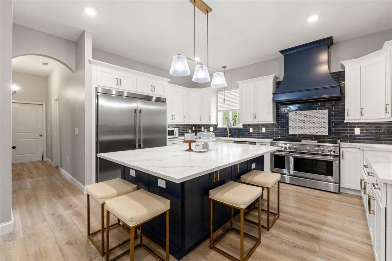 9135 Mazette Road, Weeki Wachee, FL 34613 Photo