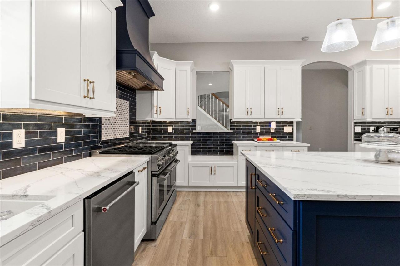 9135 Mazette Road, Weeki Wachee, FL 34613 Photo