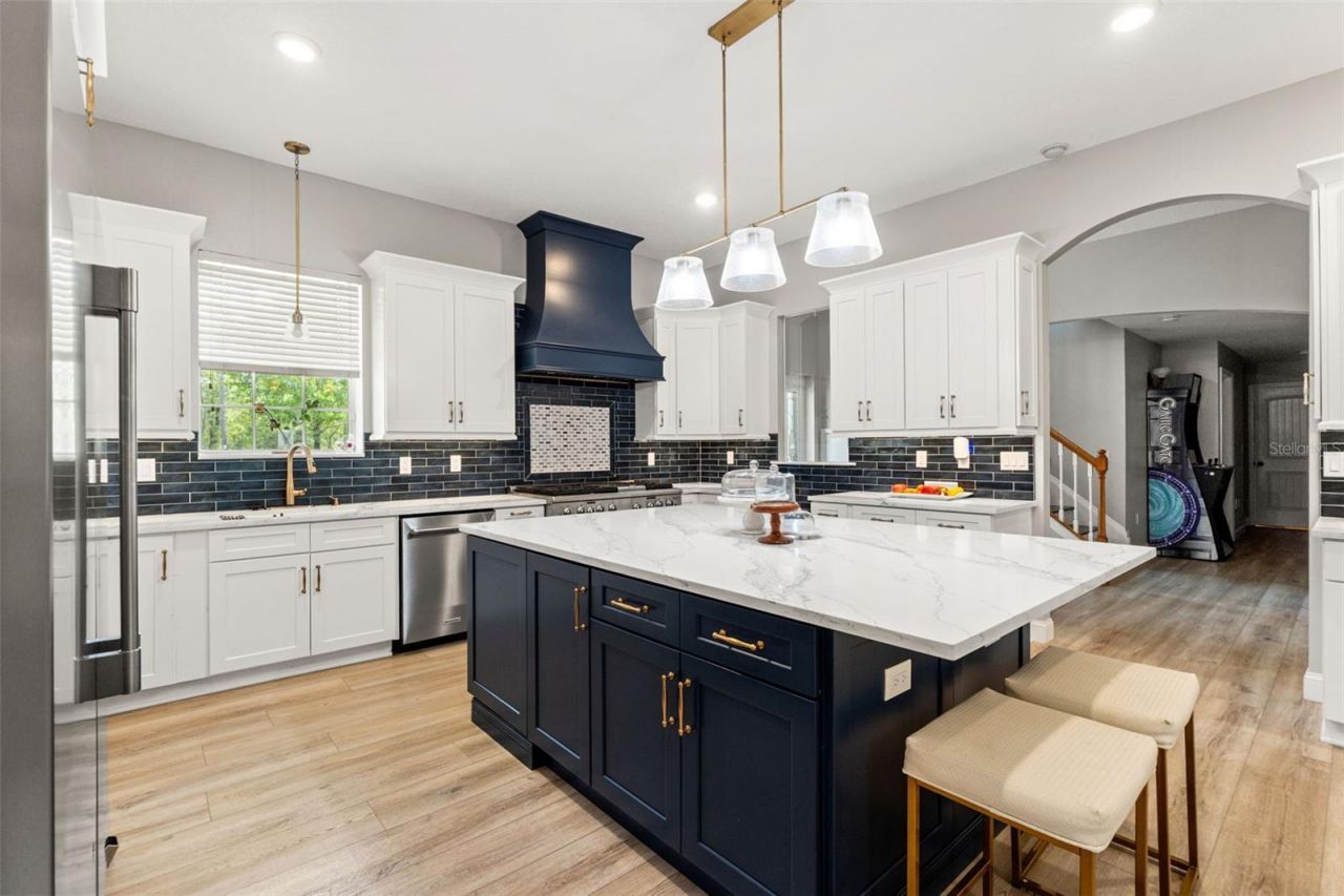 9135 Mazette Road, Weeki Wachee, FL 34613 Photo