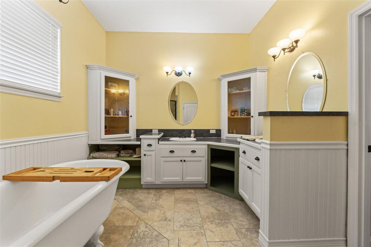 9135 Mazette Road, Weeki Wachee, FL 34613 Photo