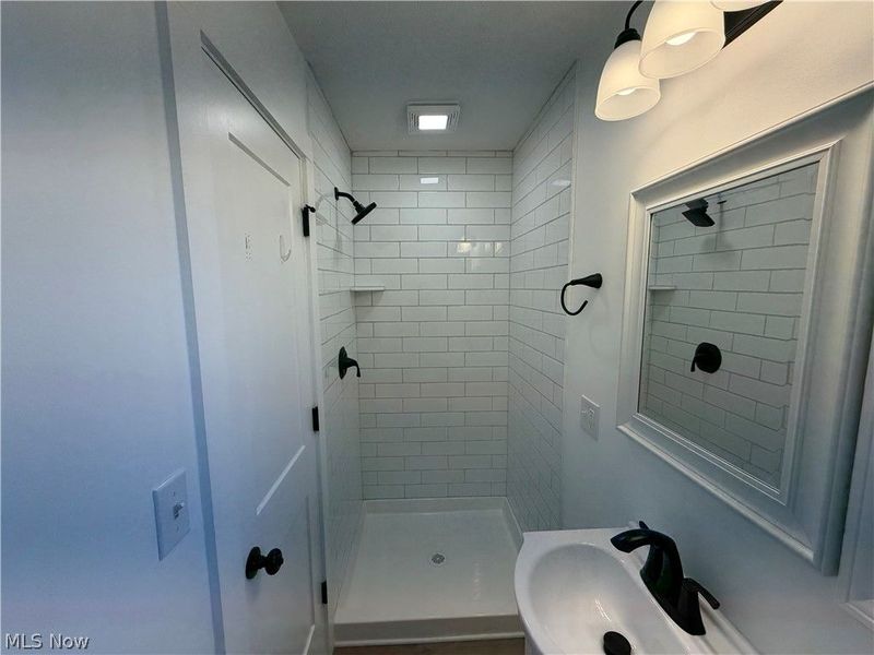 12988 Clifton Boulevard, Lakewood, OH 44107 Photo 20