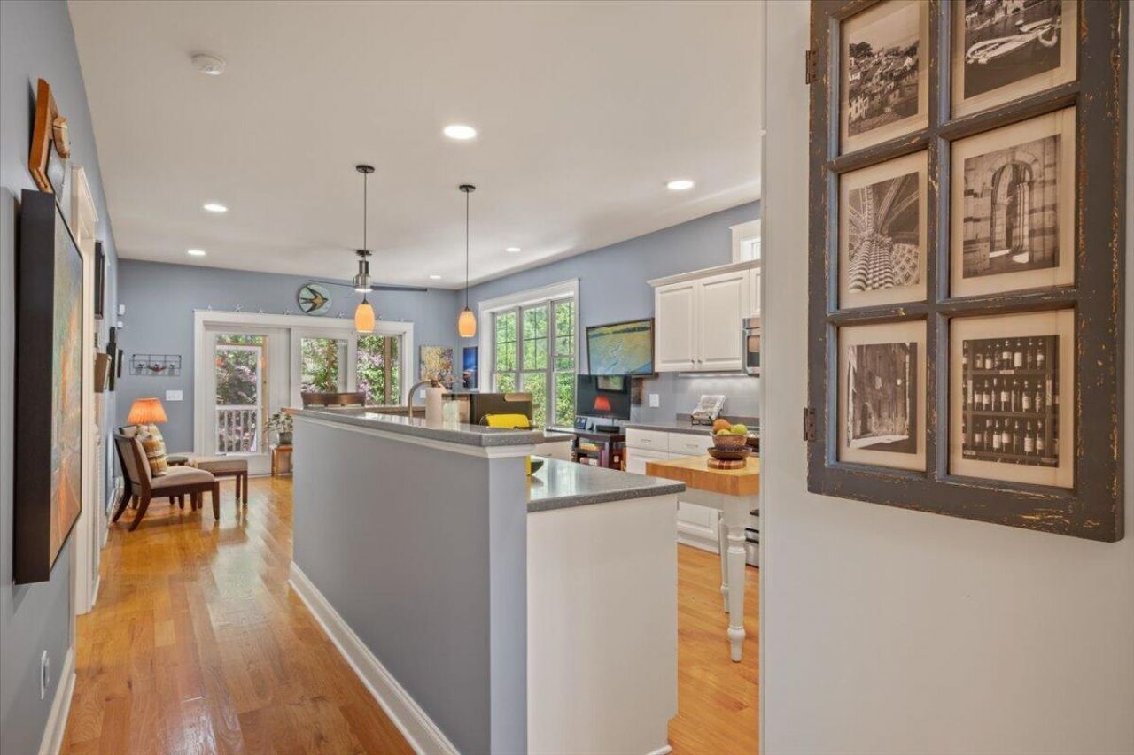 3011 Rushland Mews Photo 22