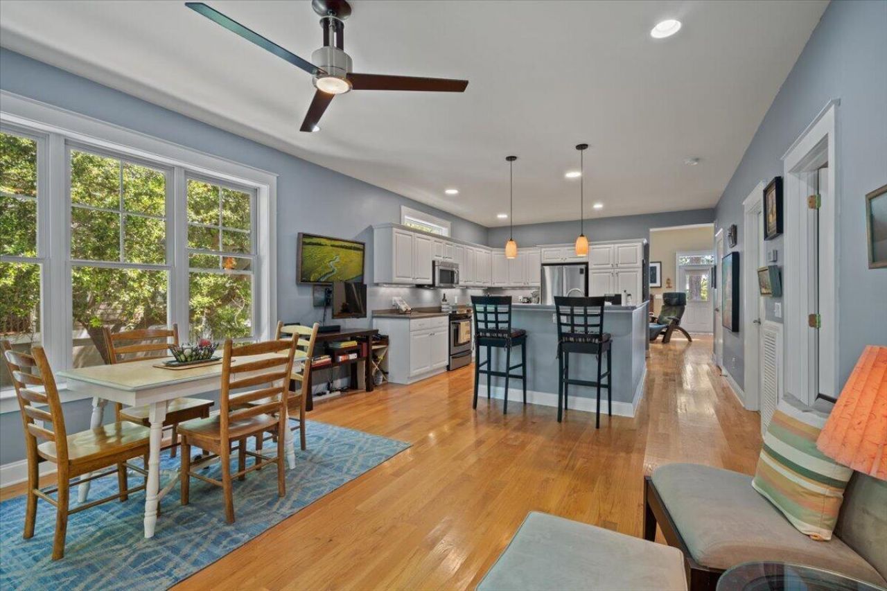 3011 Rushland Mews Photo 32