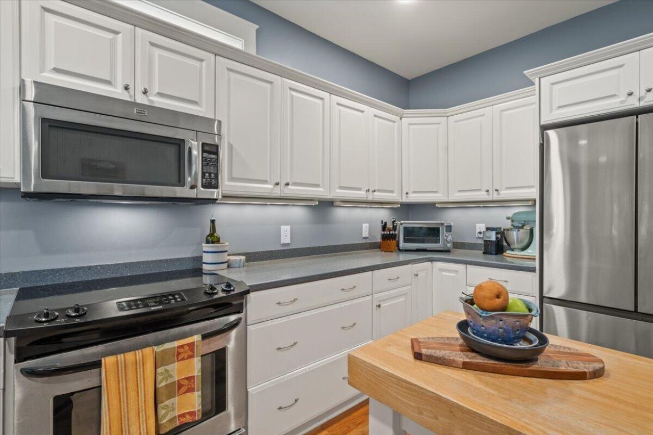 3011 Rushland Mews Photo 38