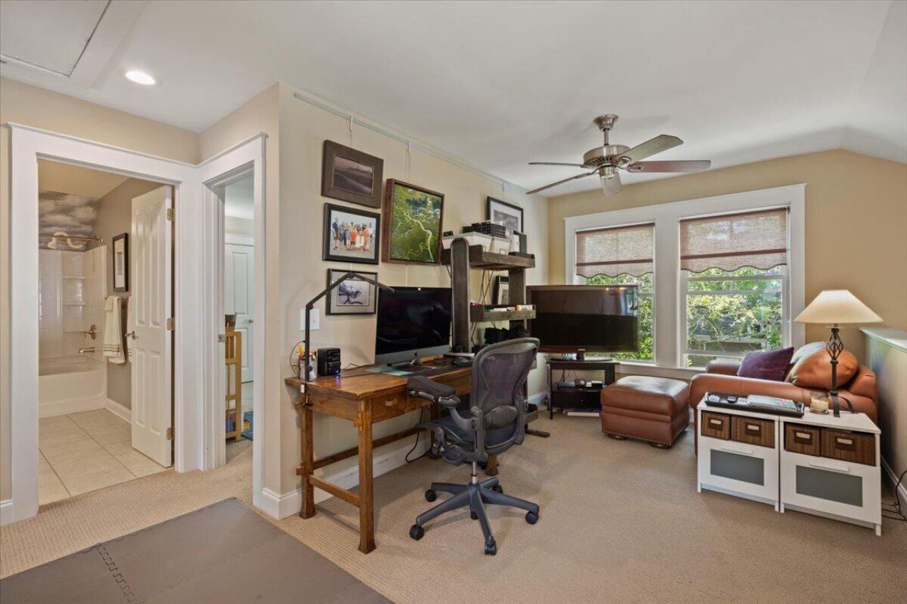 3011 Rushland Mews Photo 84