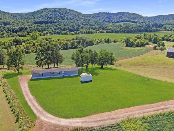 E2817 S Creek ROAD, De Soto, WI 54624