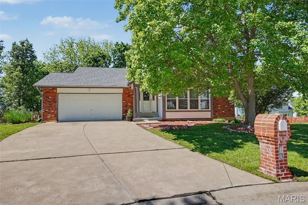 13 Running Waters Court, Saint Charles, MO 63304 Main Photo