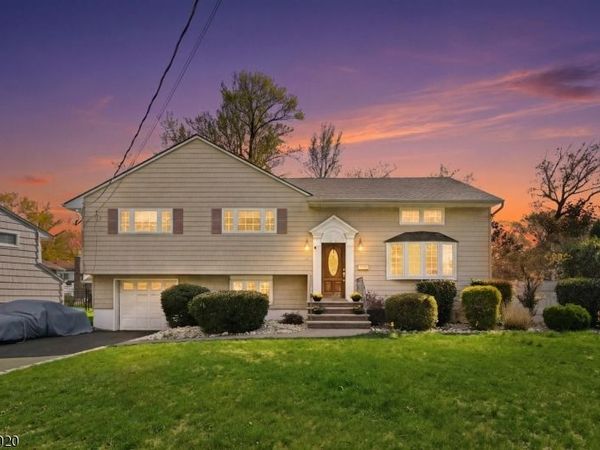 14 Brookdale Rd, Cranford, NJ 07016