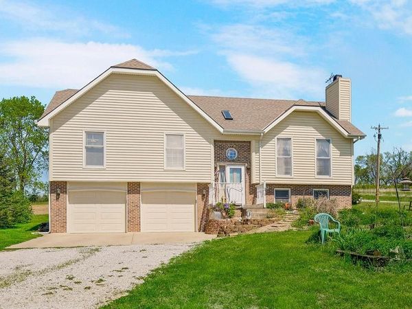 15412 NE 181st Street, Holt, MO 64048