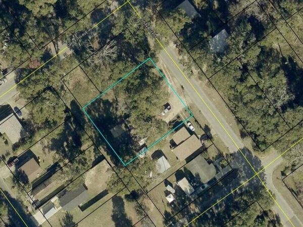 450 S Savage Street, Unit Lot 11, Crestview, FL 32536