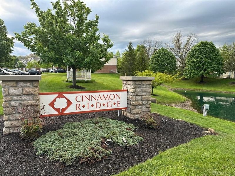 4287 Straight Arrow Road, Beavercreek, OH 45430 Photo 2