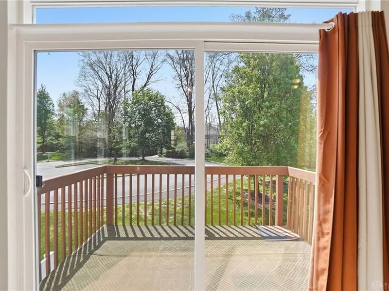 4287 Straight Arrow Road, Beavercreek, OH 45430 Photo 6