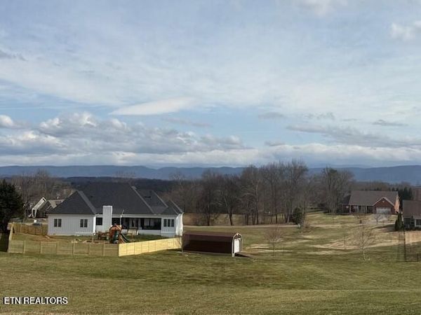 1166 Houston Springs Rd, Greenback, TN 37742