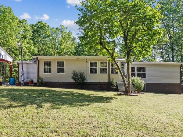 1050 Holcomb Cir, Kingston Springs, TN 37082