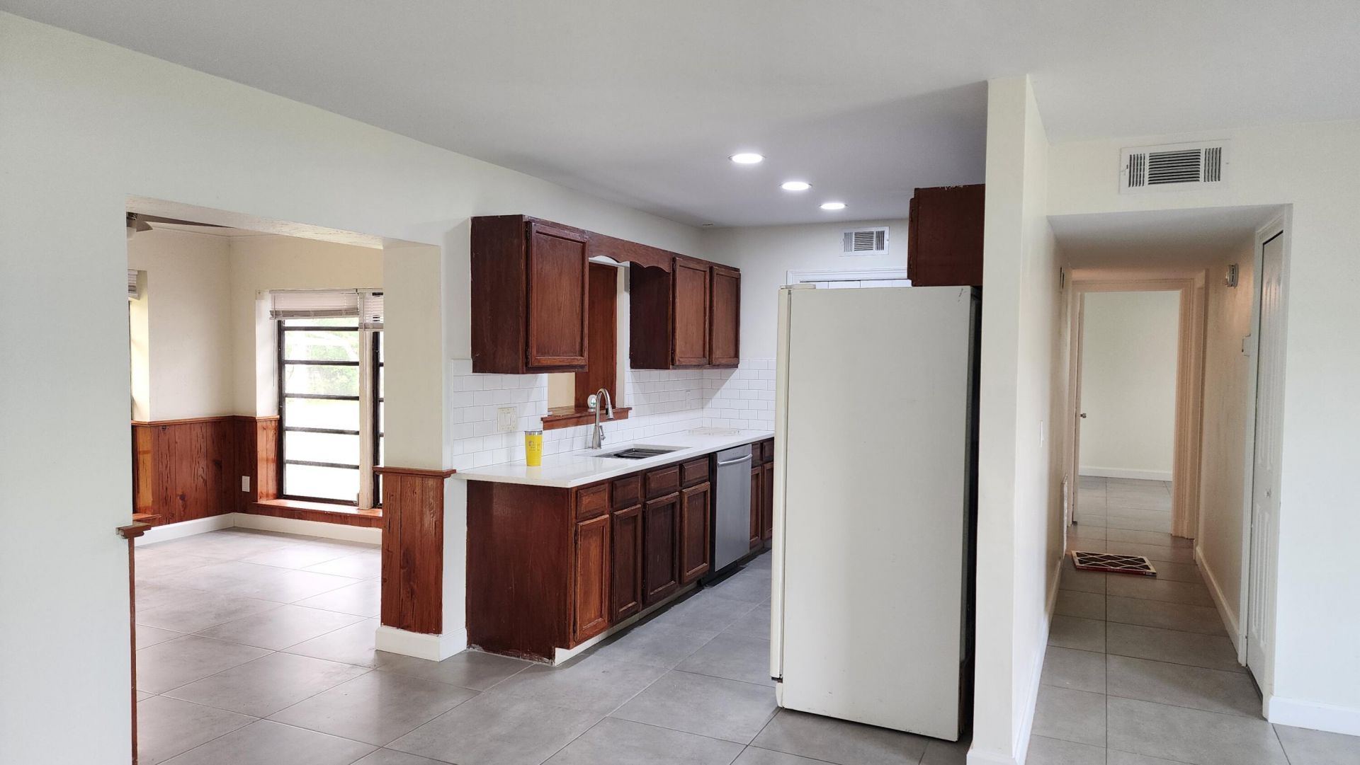 461 SW Buxton Avenue, Port Saint Lucie, FL 34983 Photo