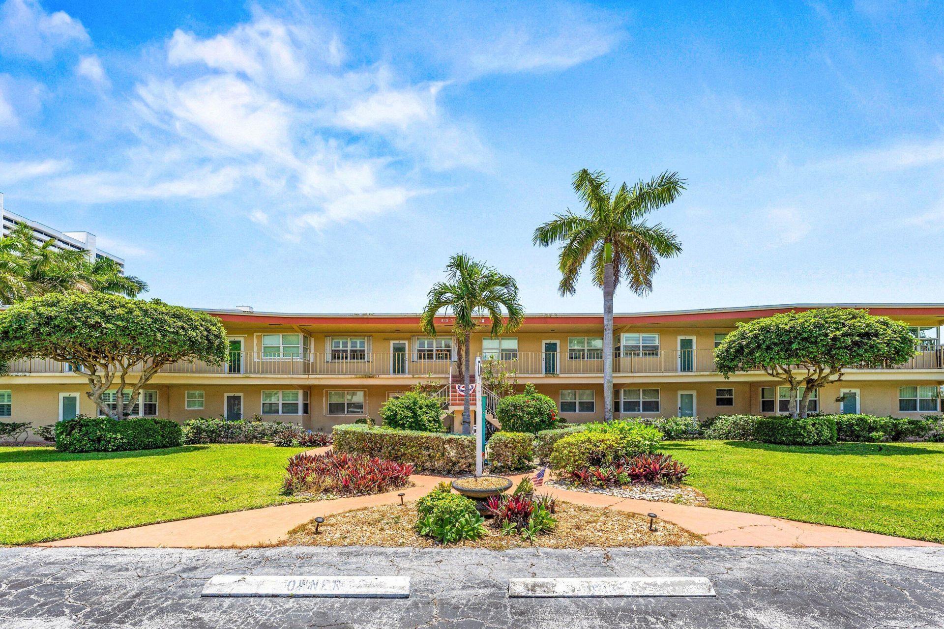 930 Osceola Drive, Unit 9, Boca Raton, FL 33432 Photo