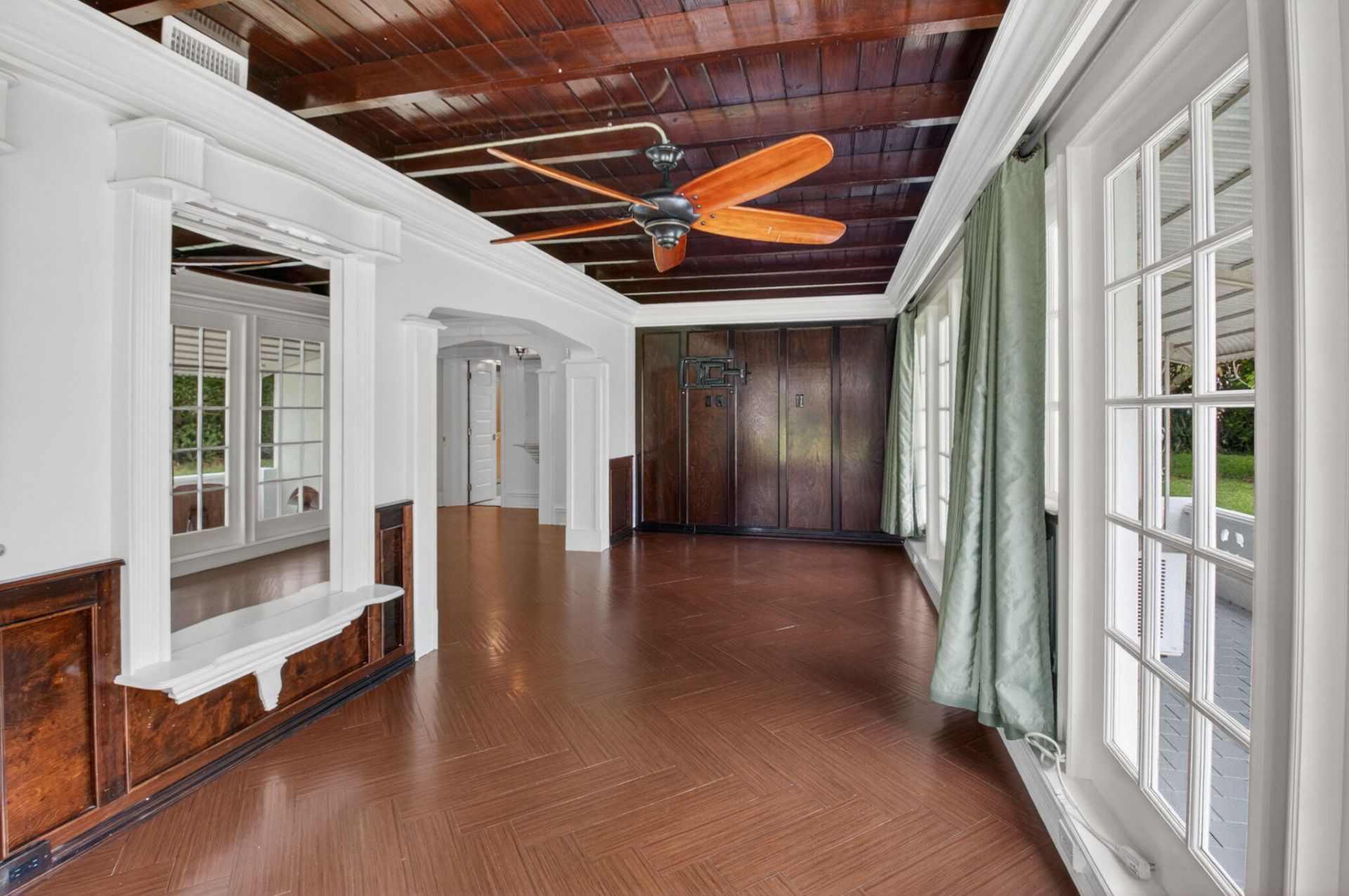 105 NW 8th Place, Boynton Beach, FL 33426 Photo