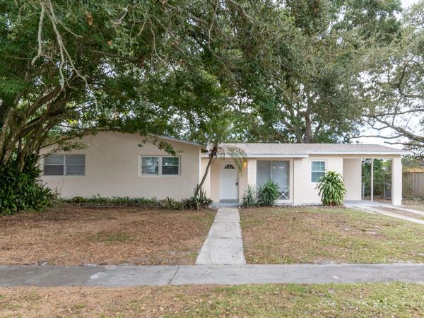 170 SE Serenata Court, Port St. Lucie, FL 34983