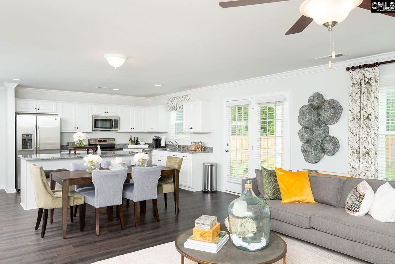 187 Kingsley Drive  Photo 6