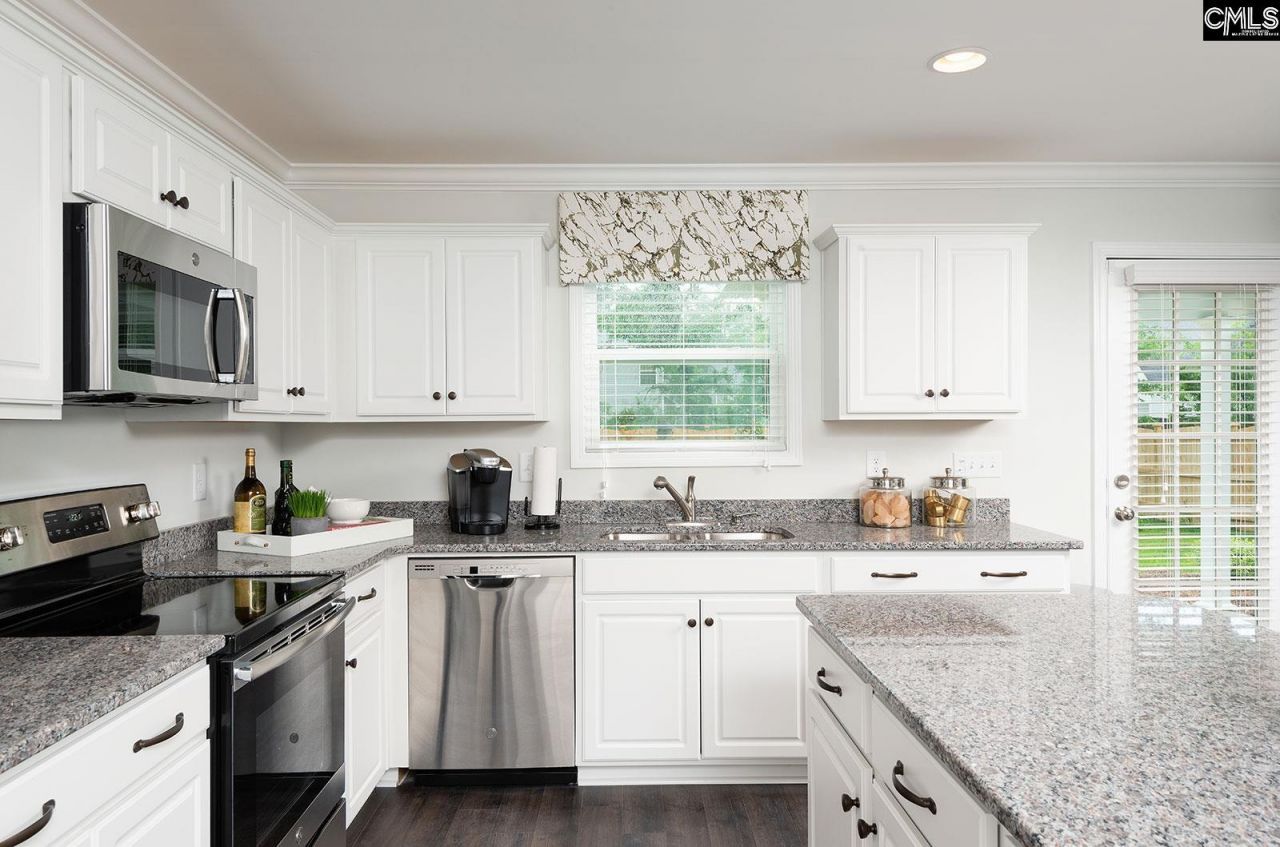 187 Kingsley Drive  Photo 9