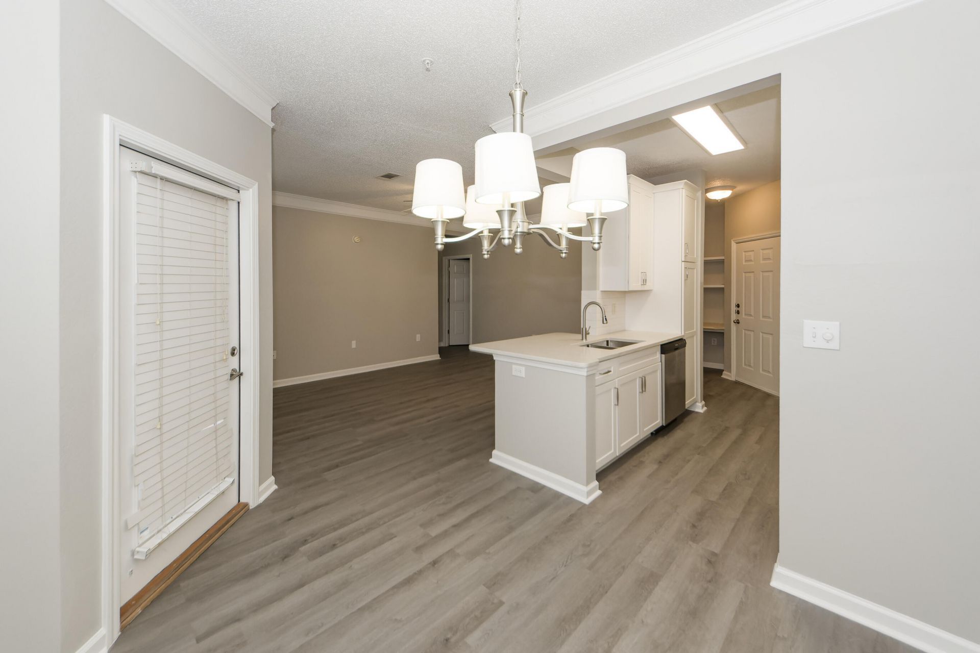 1113 Rosewood Lane Photo 12