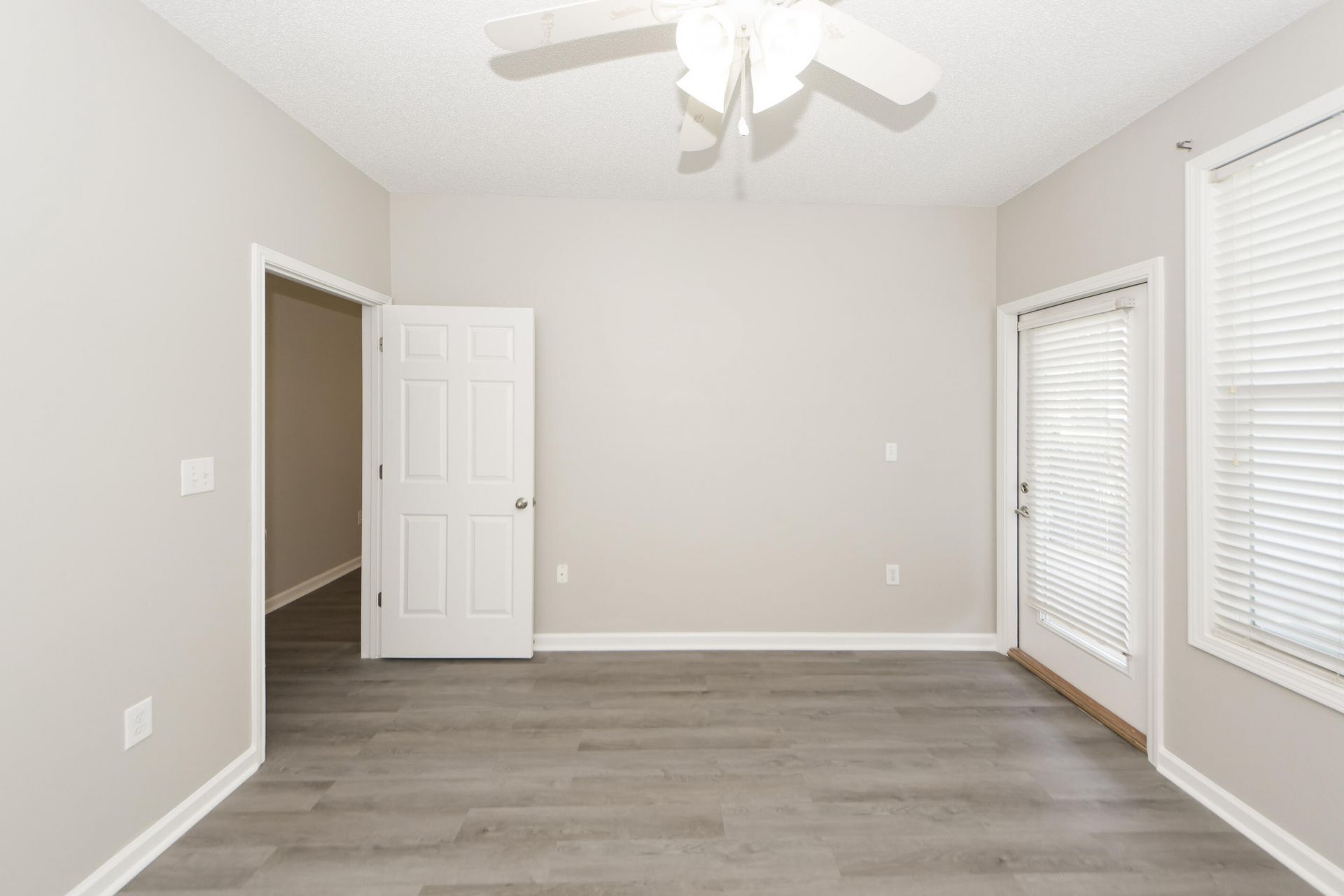 1113 Rosewood Lane Photo 19