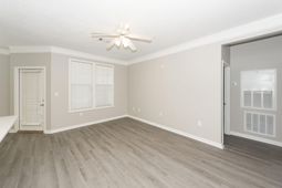 1113 Rosewood Lane photo 4