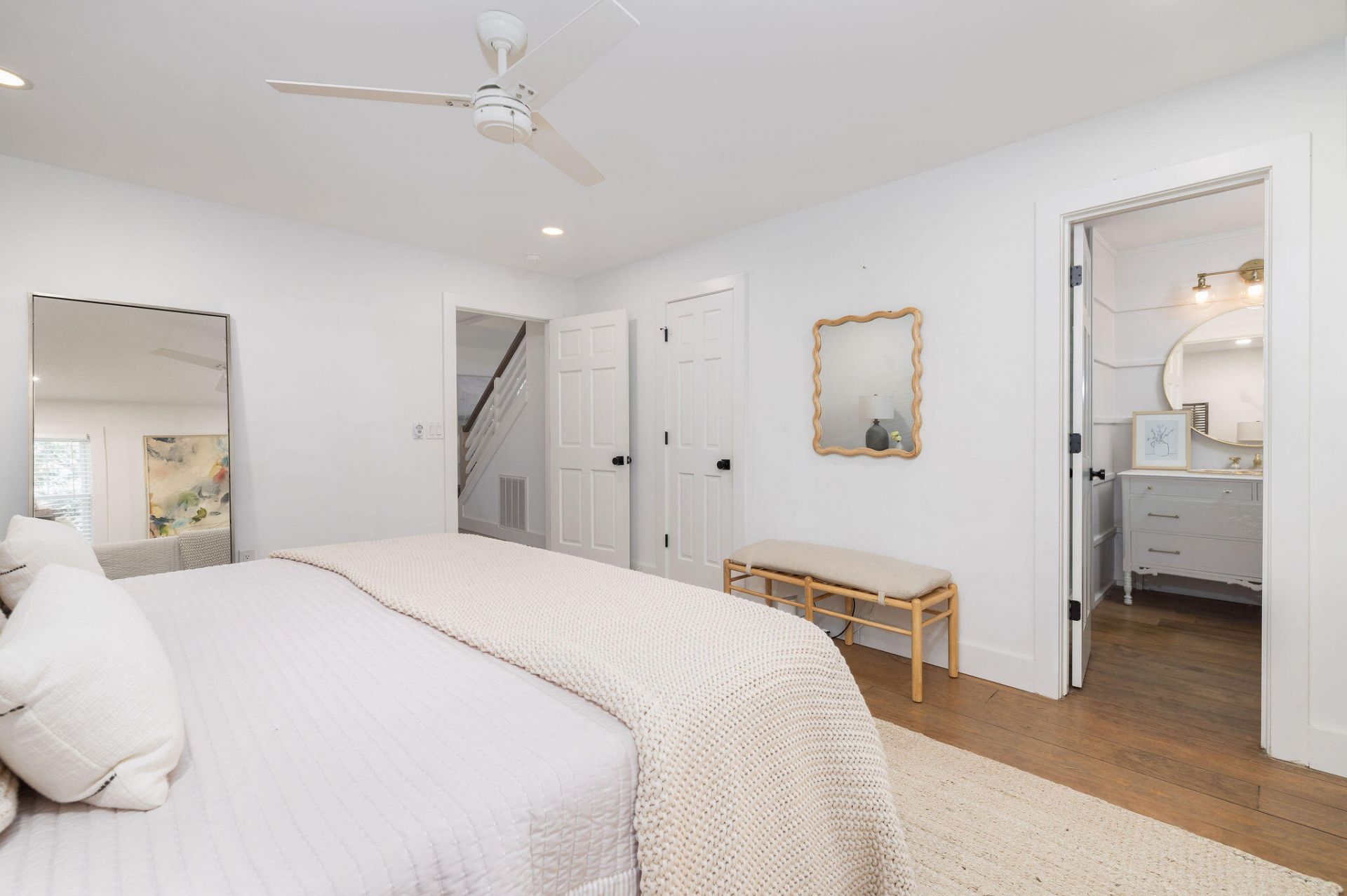 1507 Village Square Photo 21