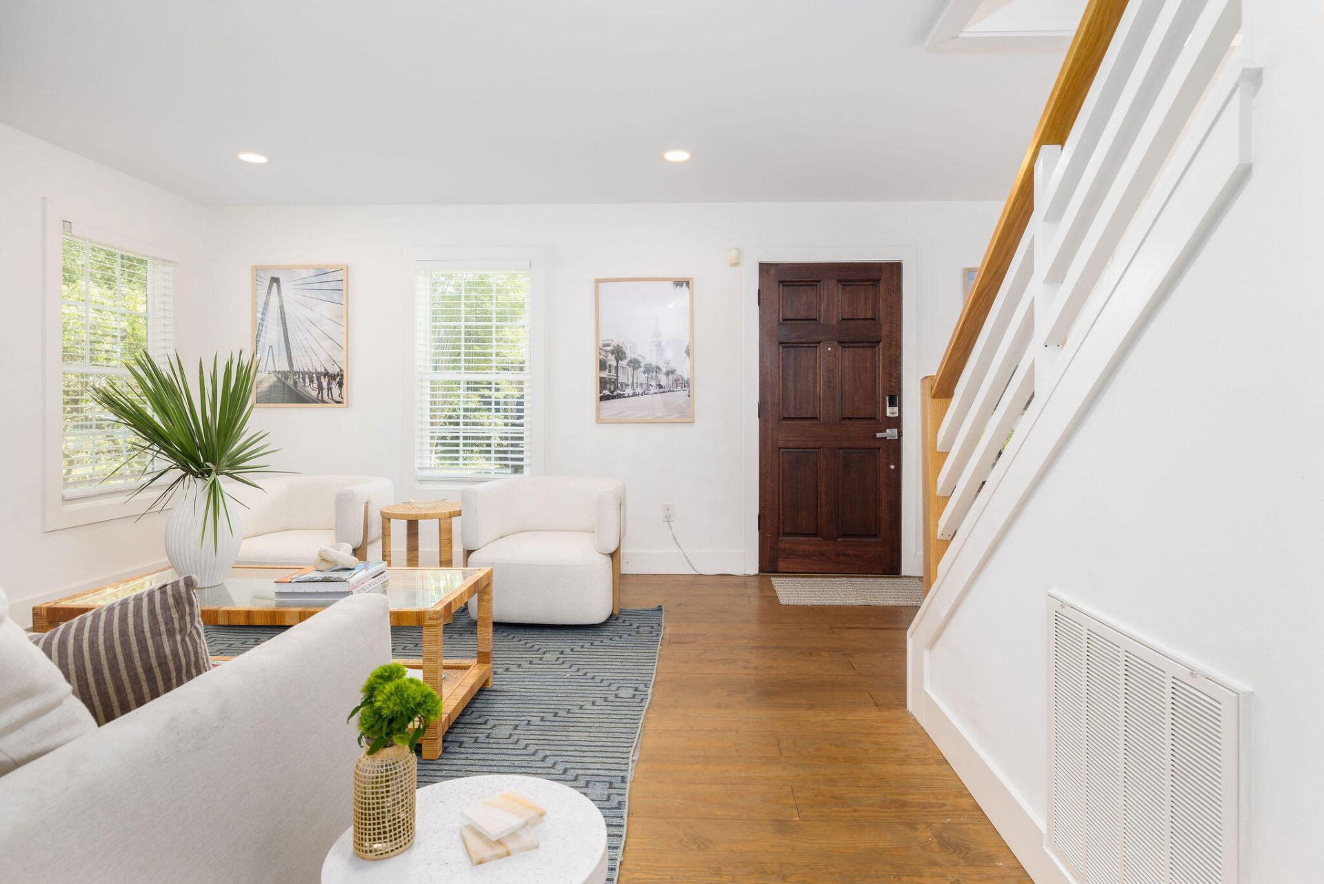 1507 Village Square Photo 33