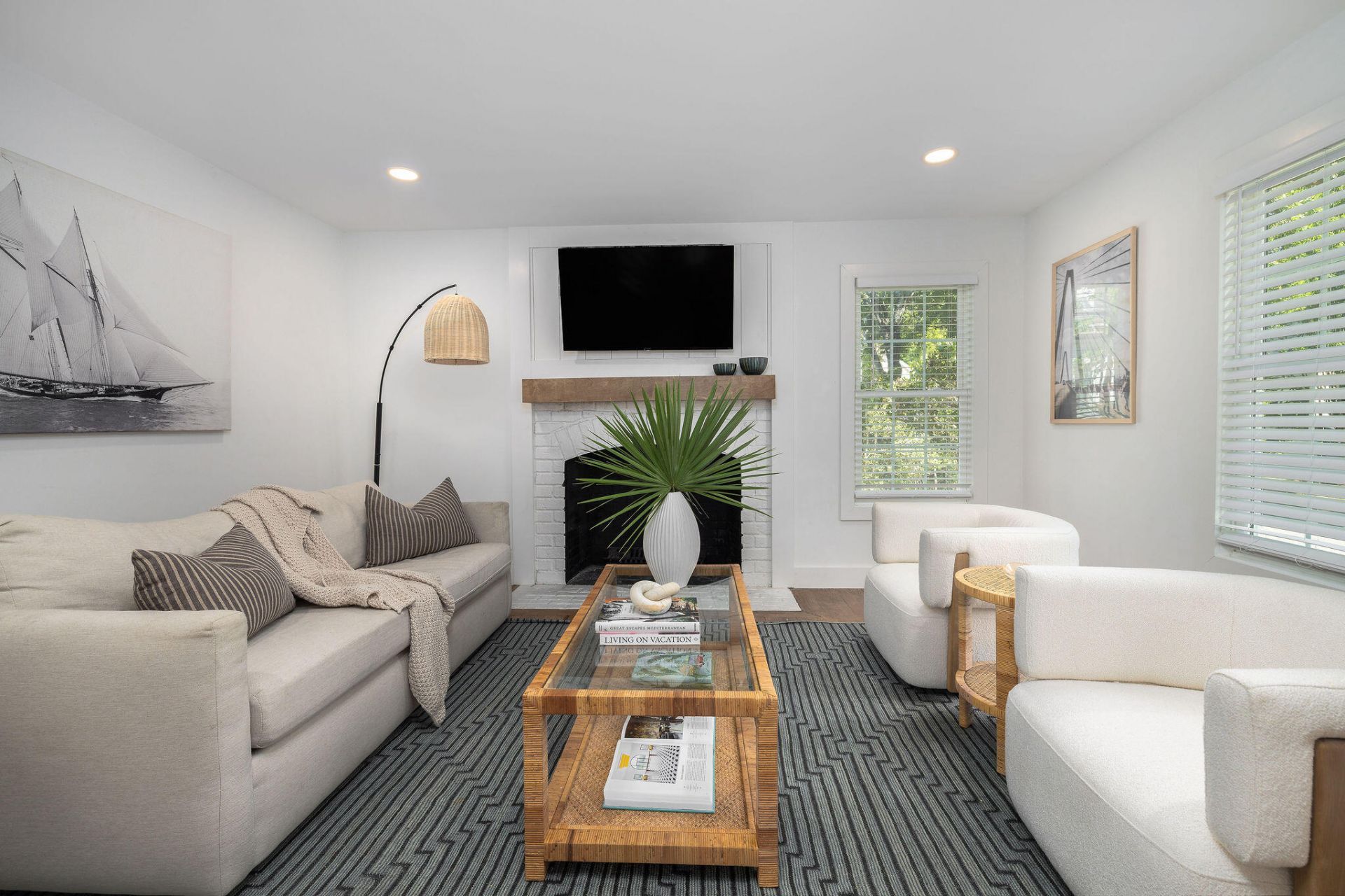 1507 Village Square Photo 9