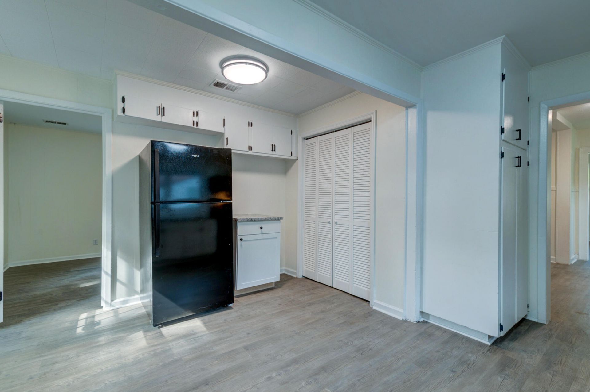 2657 Oregon Avenue Photo 11