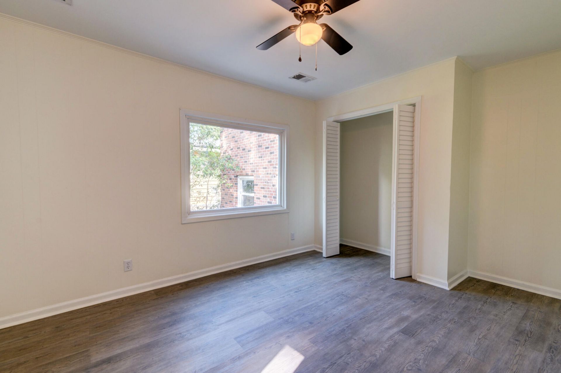 2657 Oregon Avenue Photo 13