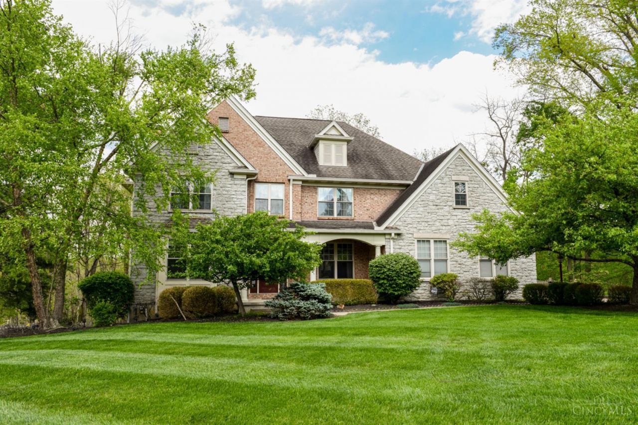 8592 Concord Hills Circle, Sycamore Township, OH 45243 Main Photo