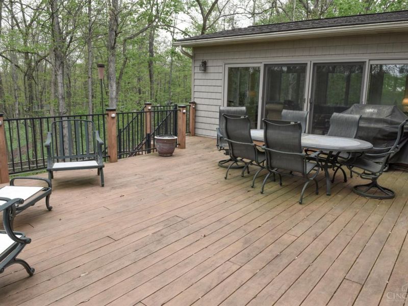 8592 Concord Hills Circle, Sycamore Township, OH 45243 Photo 24