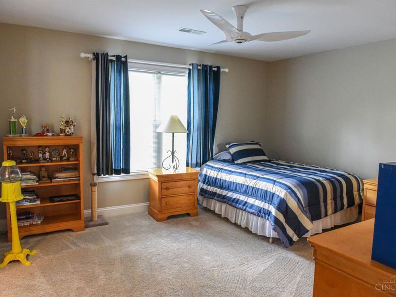 8592 Concord Hills Circle, Sycamore Township, OH 45243 Photo 29