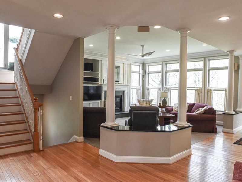 8592 Concord Hills Circle, Sycamore Township, OH 45243 Photo 7