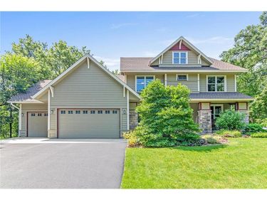 9771 51st Street N, Lake Elmo, MN 55042