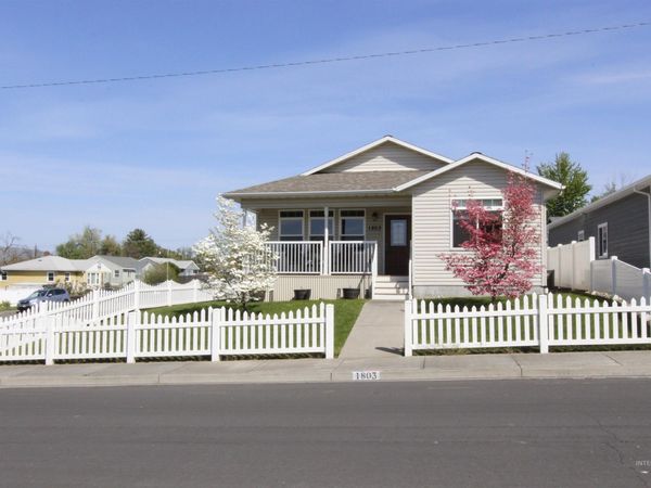 1803 16th St, Lewiston, ID 83501