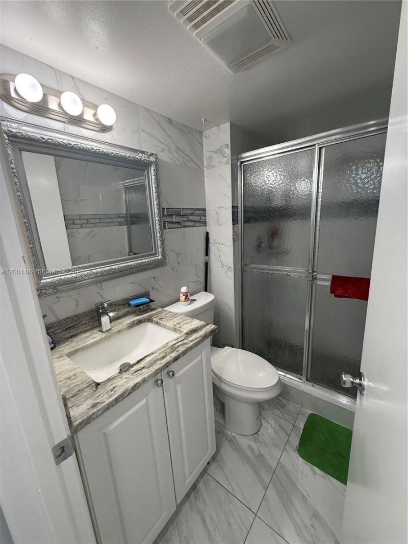 9880 Marina Blvd , Unit 1528, Boca Raton, FL 33428 Photo