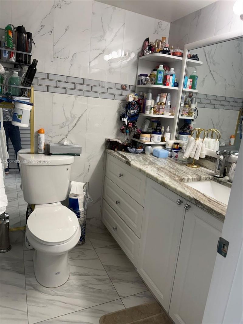 9880 Marina Blvd , Unit 1528, Boca Raton, FL 33428 Photo