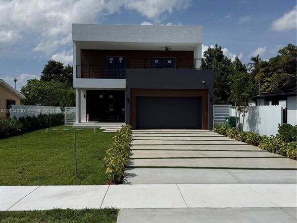 6449 SW 28th St, Miami, FL 33155