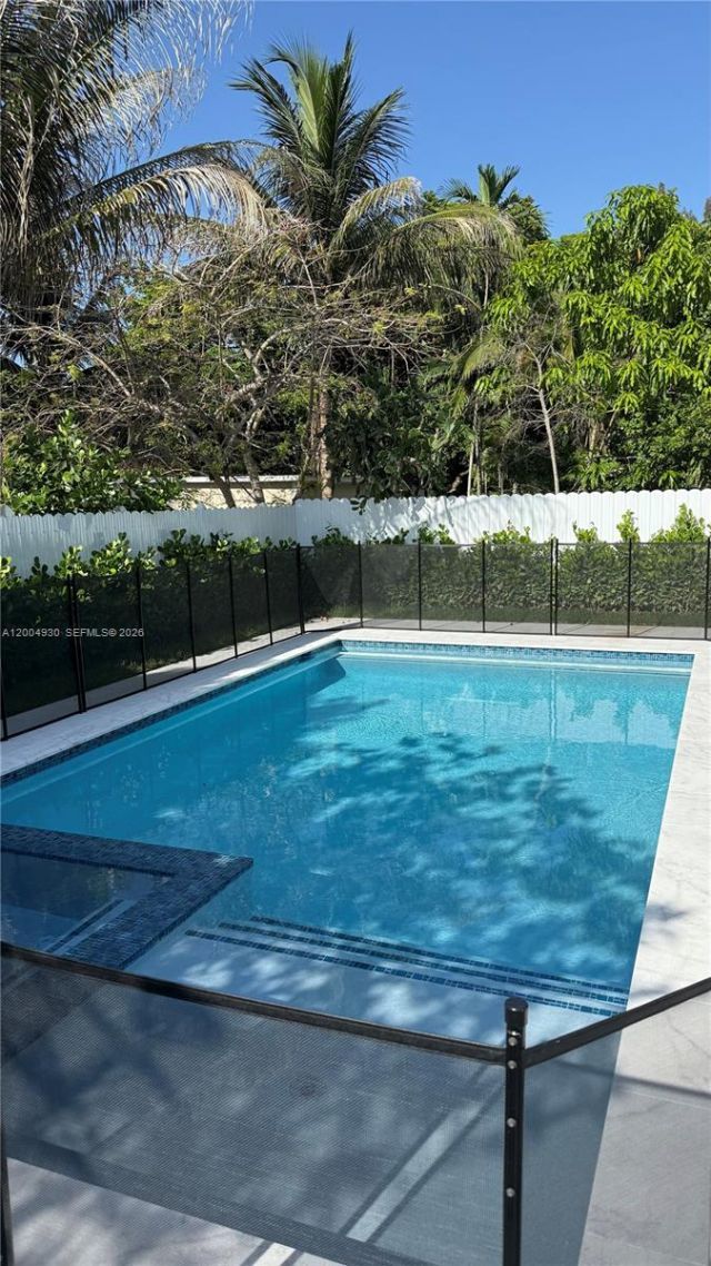 6449 SW 28th St, Miami, FL 33155 Photo