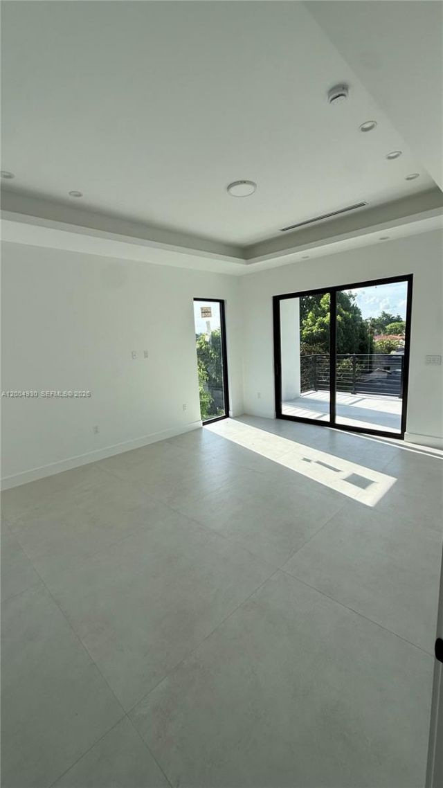 6449 SW 28th St, Miami, FL 33155 Photo