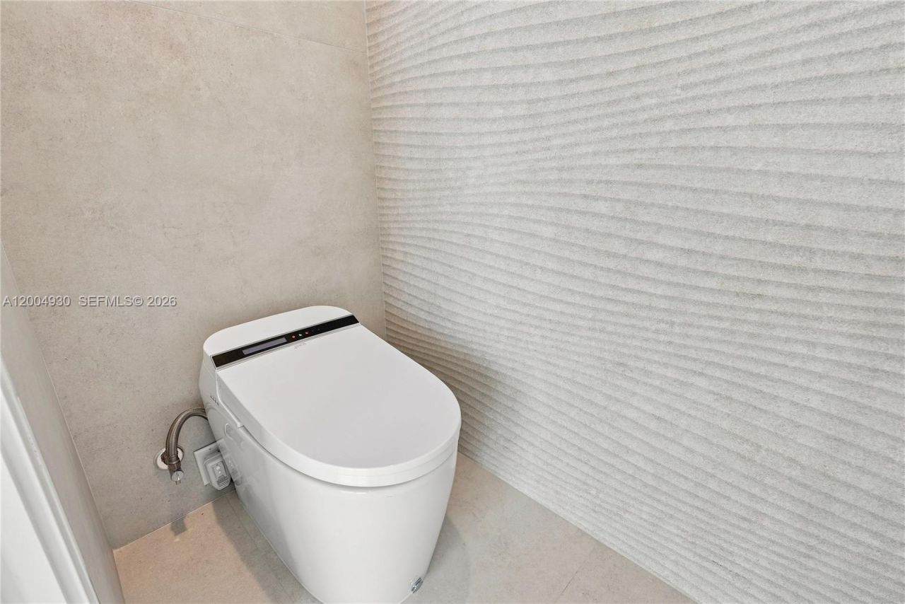 6449 SW 28th St, Miami, FL 33155 Photo