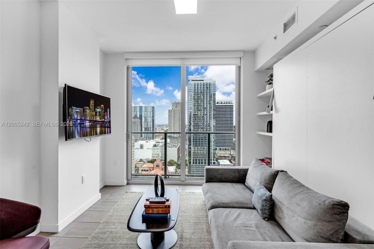 227 NE 2nd St , Unit 2503, Miami, FL 33132 Photo