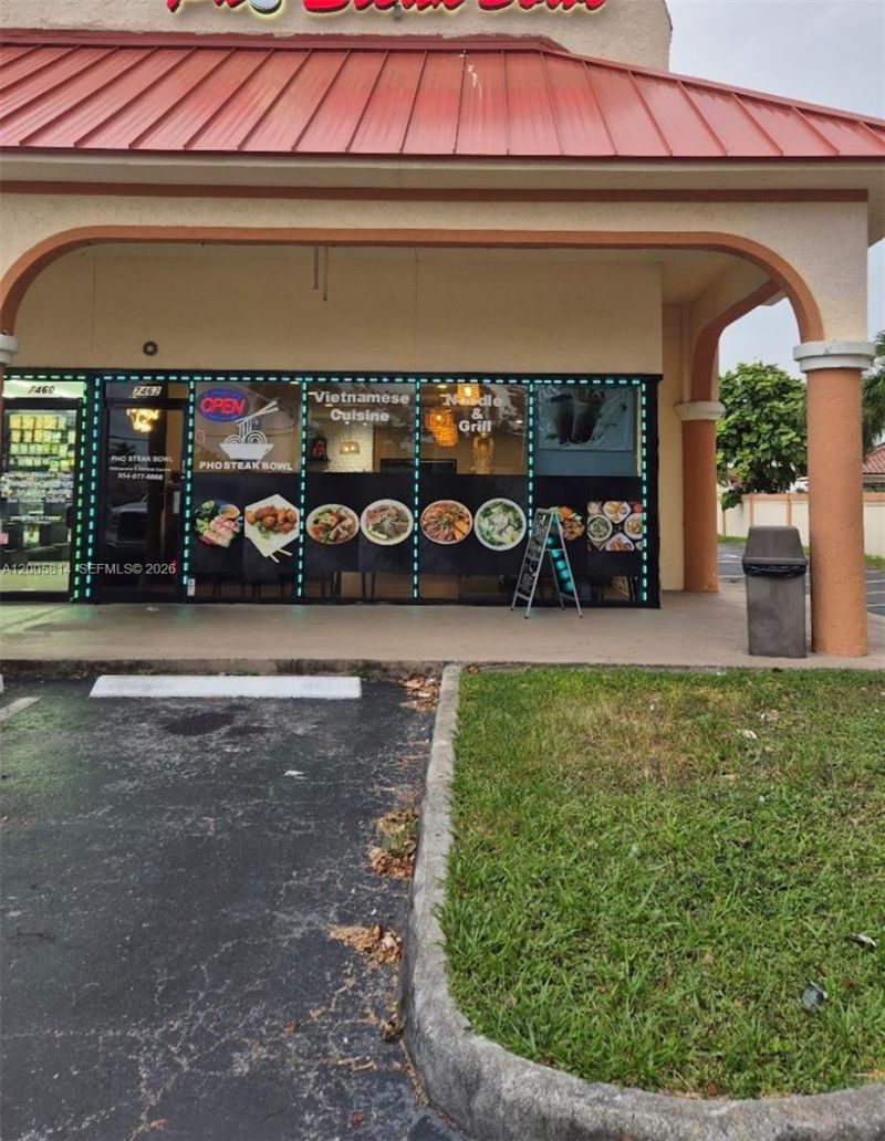 7462 Royal Palm Blvd , Margate, FL 33063 Photo