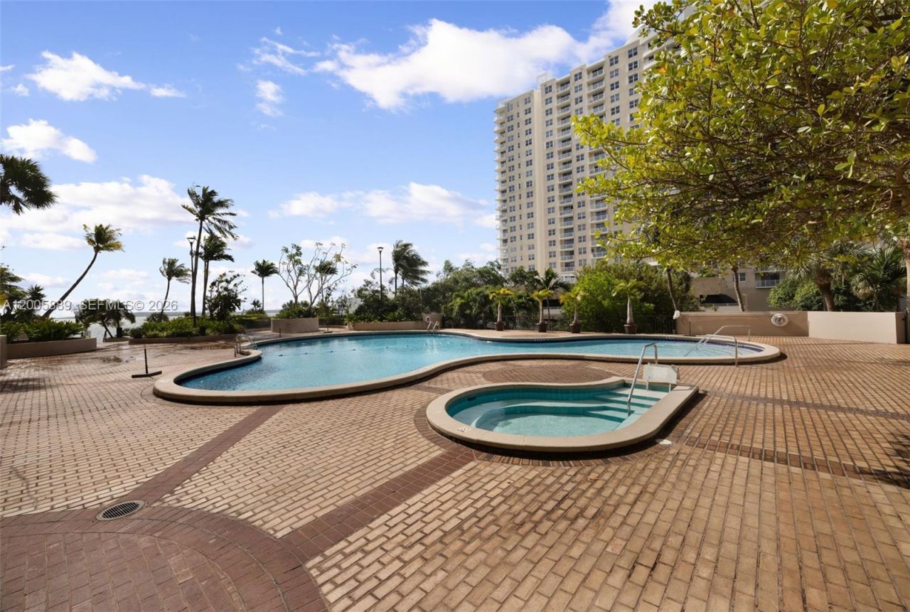 520 Brickell Key Dr, Unit A1001, Miami, FL 33131 Photo