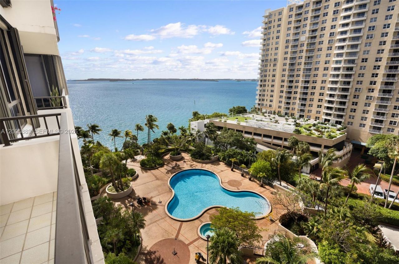 520 Brickell Key Dr, Unit A1001, Miami, FL 33131 Photo