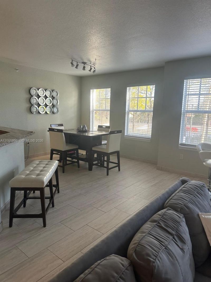 6920 W Sample Rd , Unit 6920, Coral Springs, FL 33067 Photo